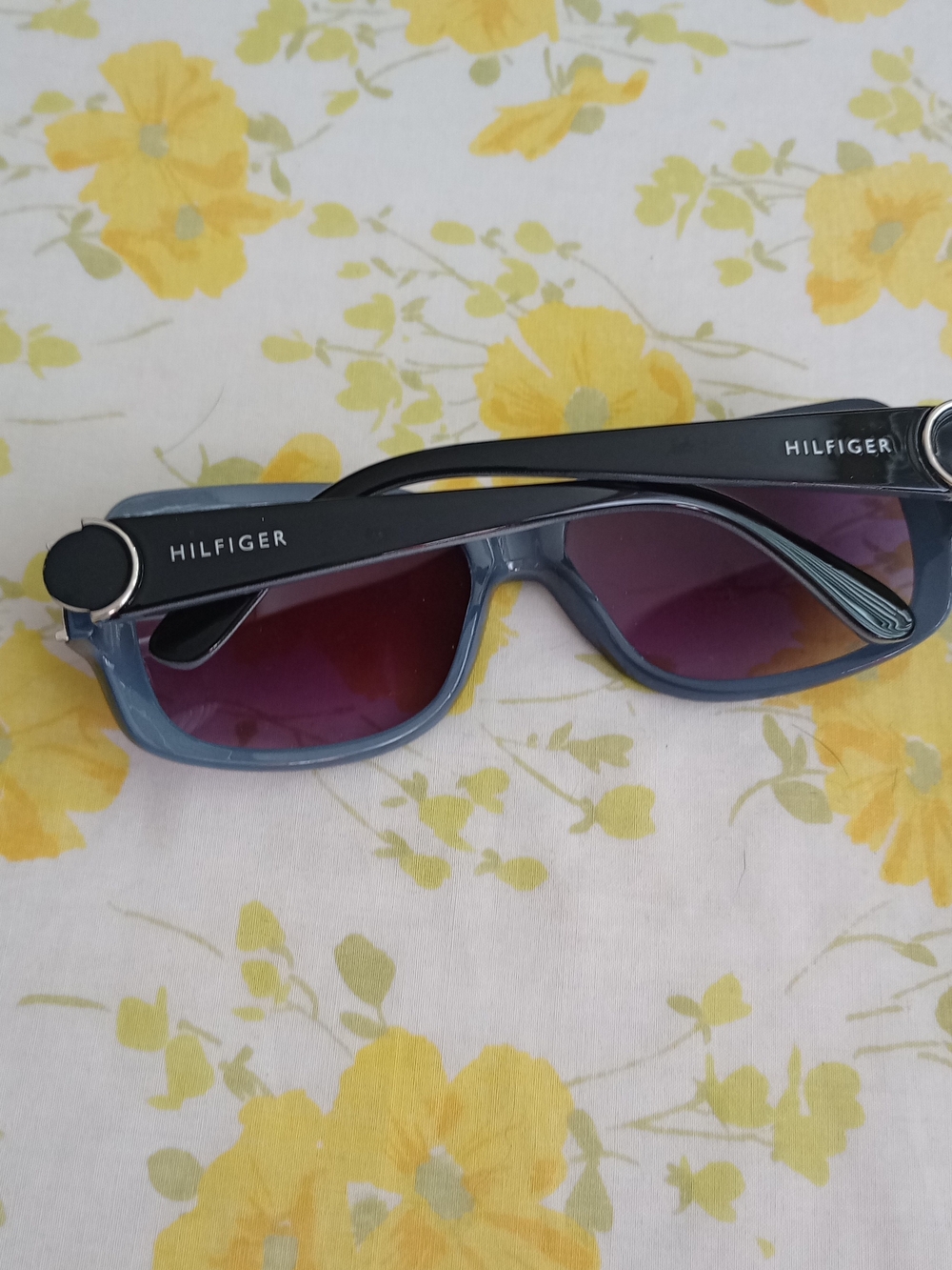Tommy Hilfiger Quinn (WP OL273) sunglasses Authentic